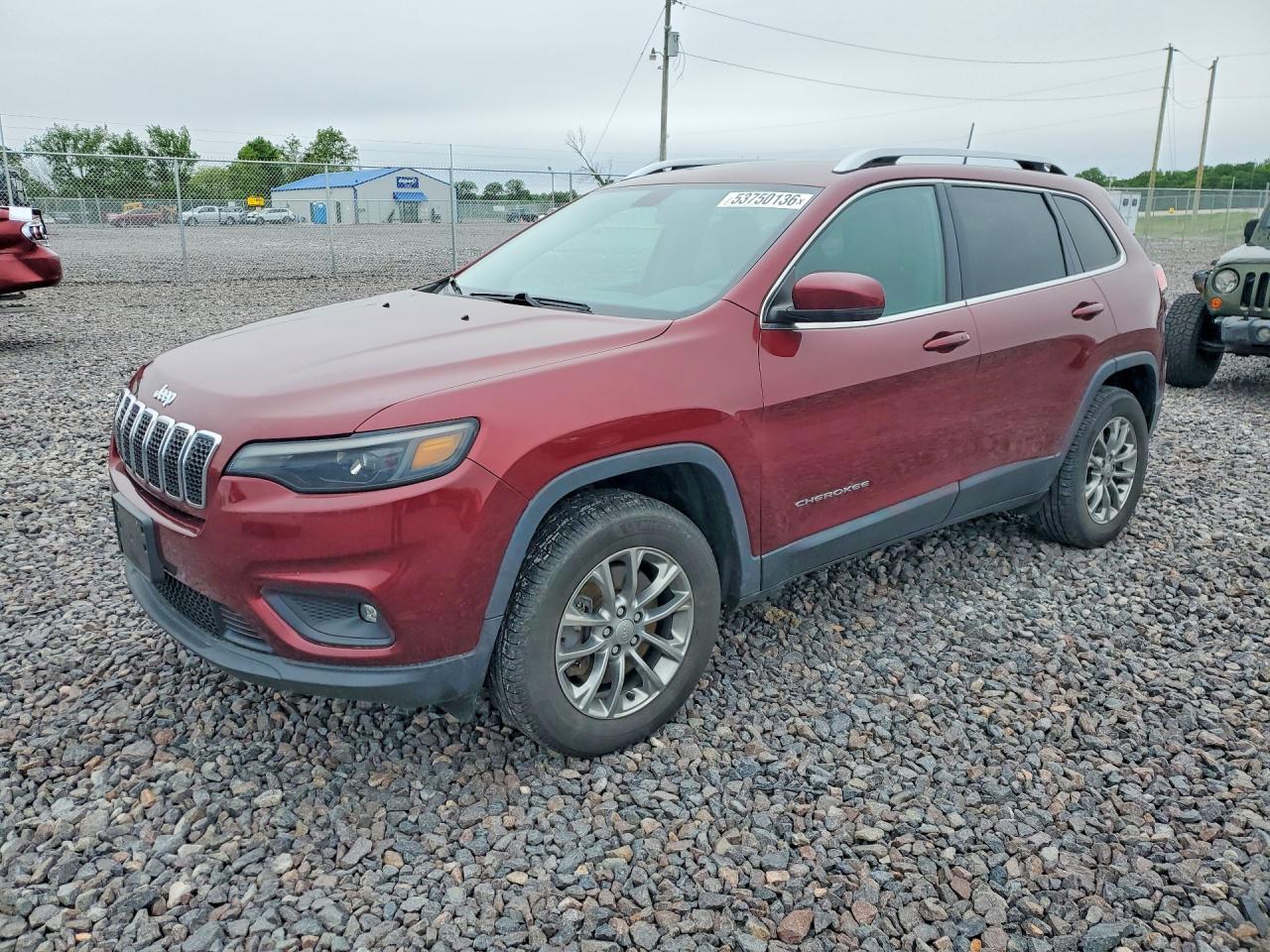 Salvage Jeep Cherokee Image