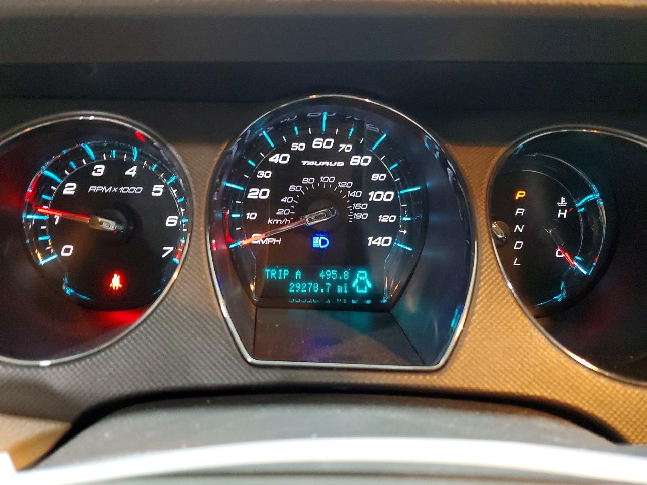 Ford Taurus Se