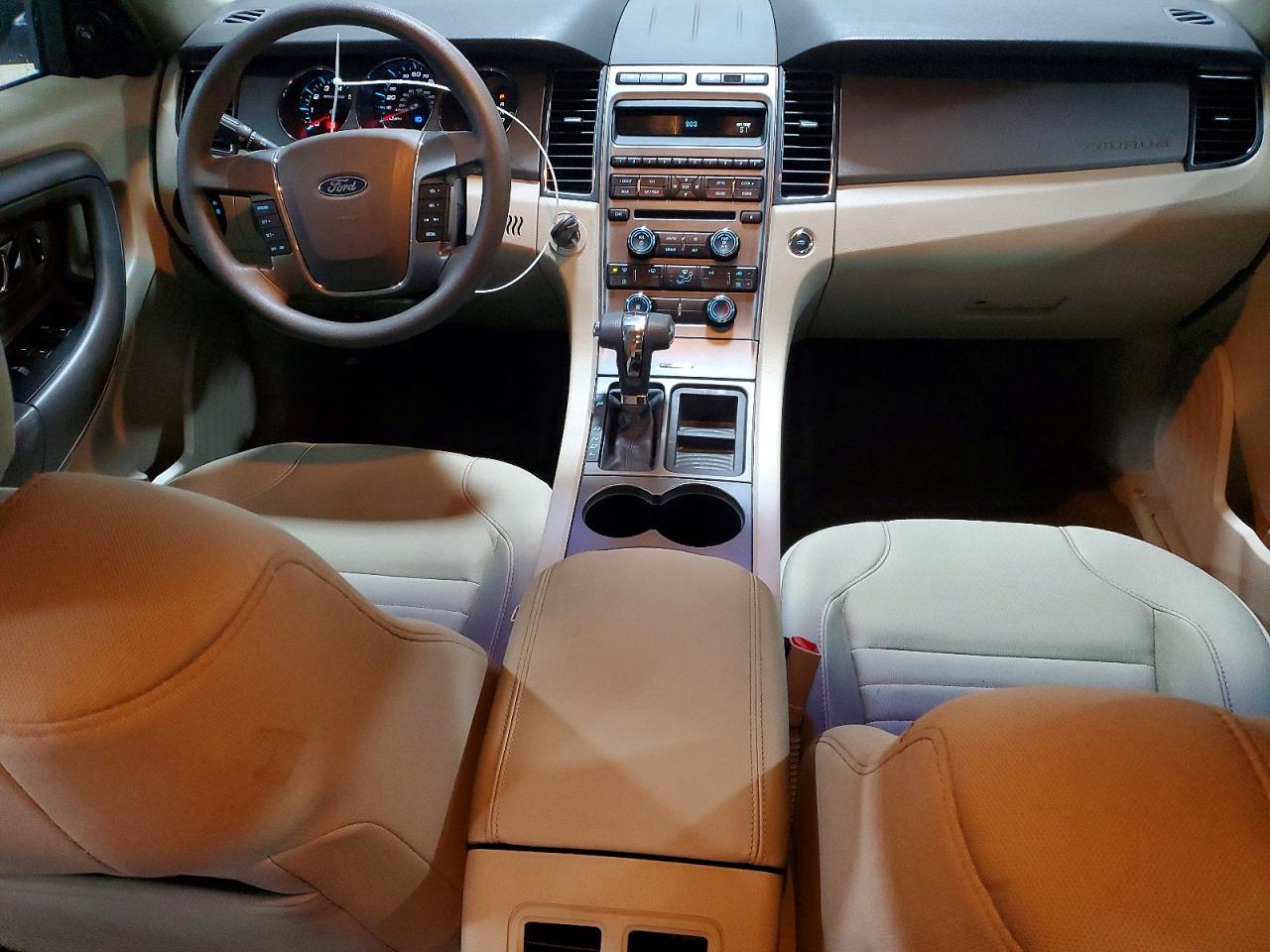 Ford Taurus Se