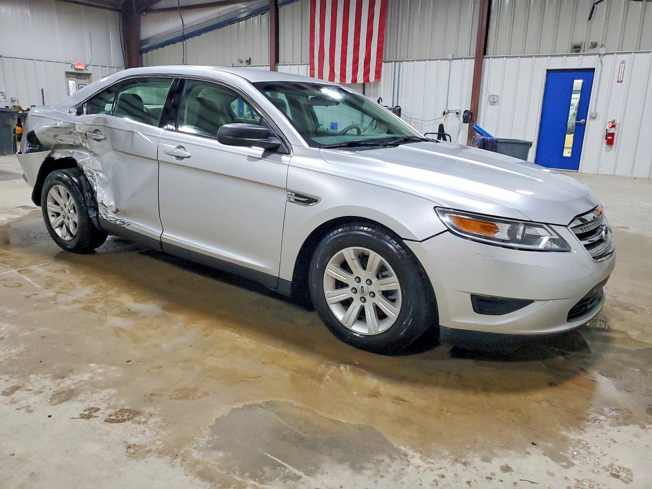 Ford Taurus Se