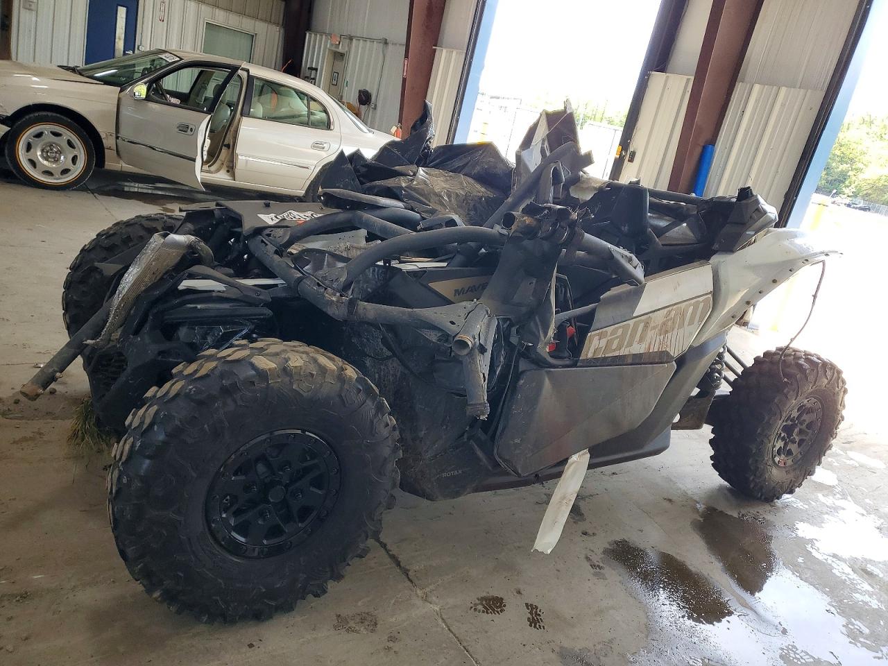 Can-Am Maverick X3