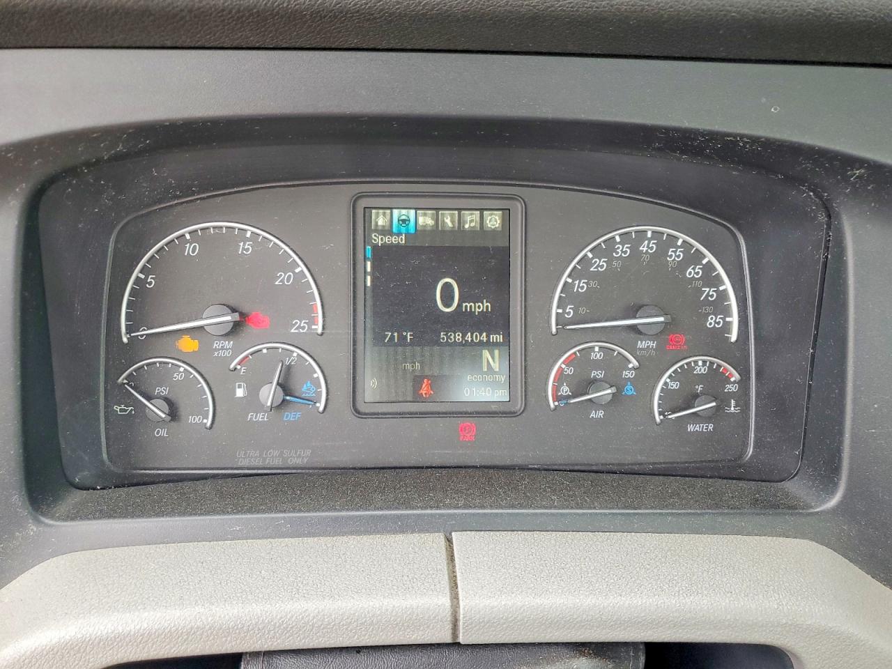 Freightliner Cascadia 126