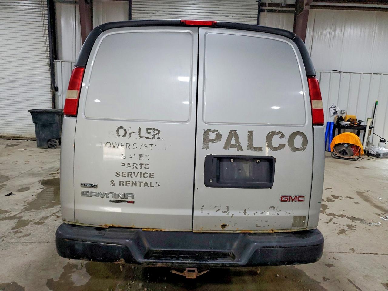 GMC Savana G1500