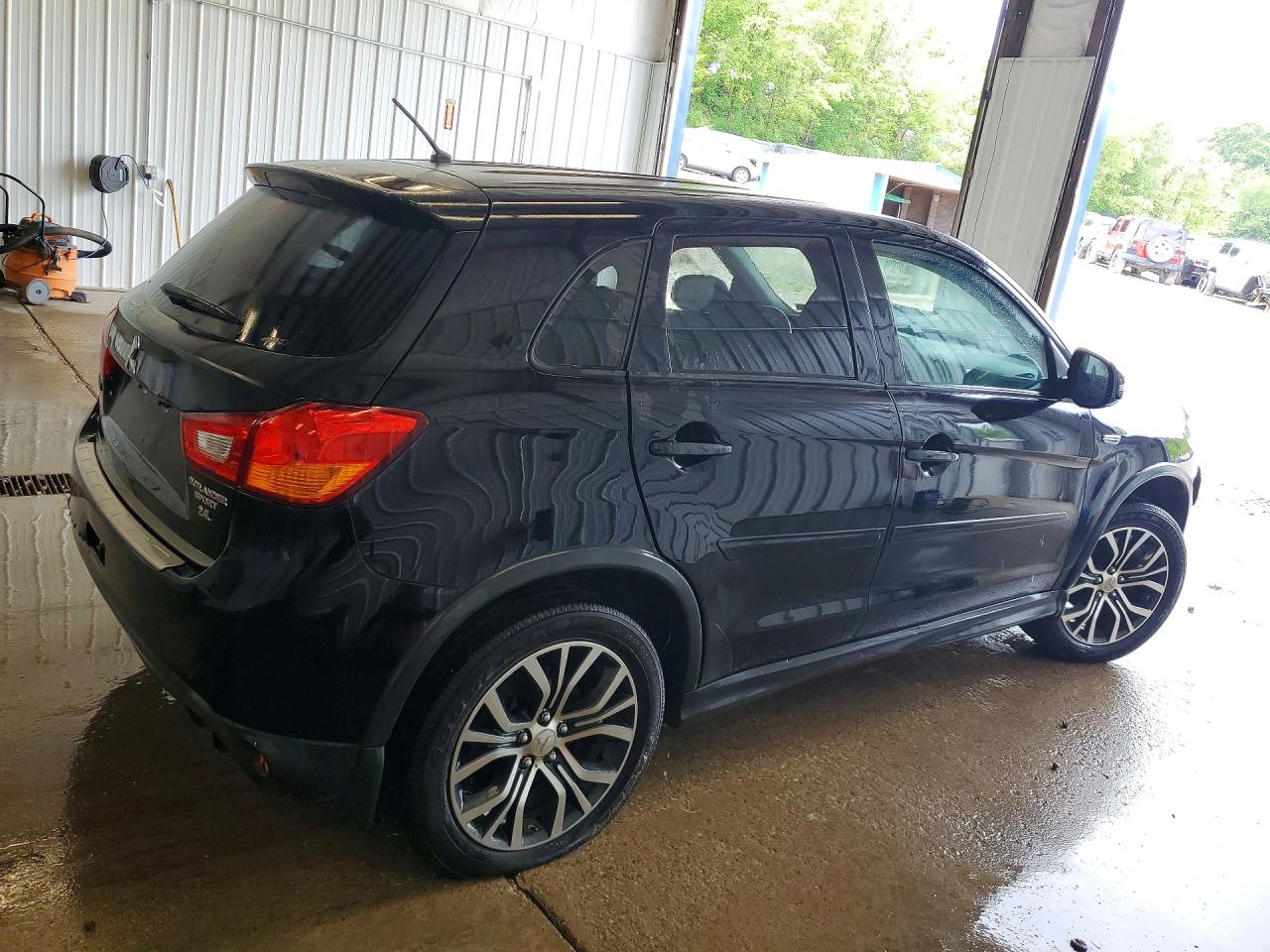 Mitsubishi Outlander Es