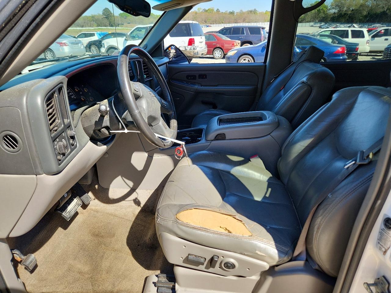 Chevrolet Suburban C1500