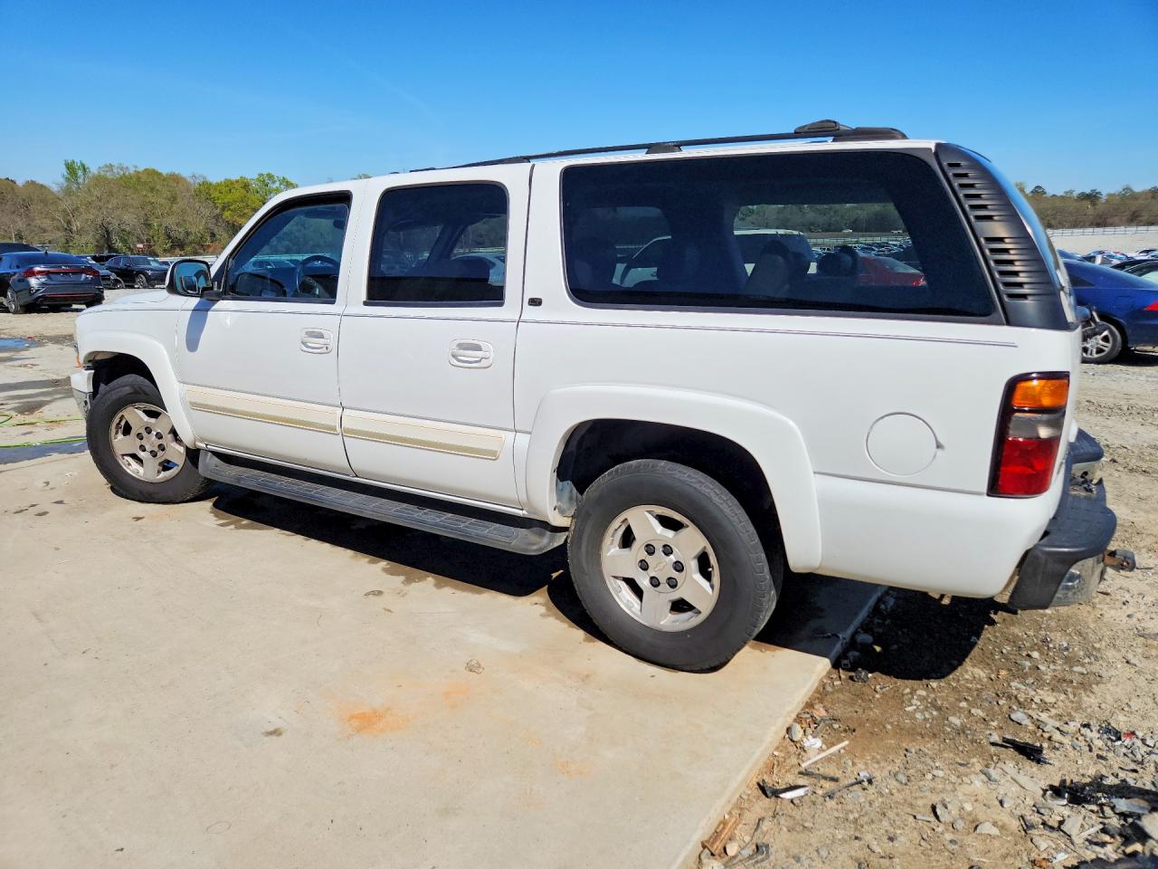 Chevrolet Suburban C1500