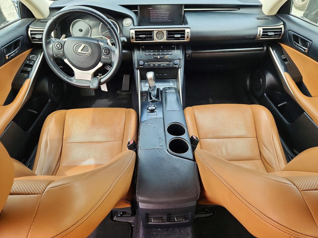 Lexus Is Base