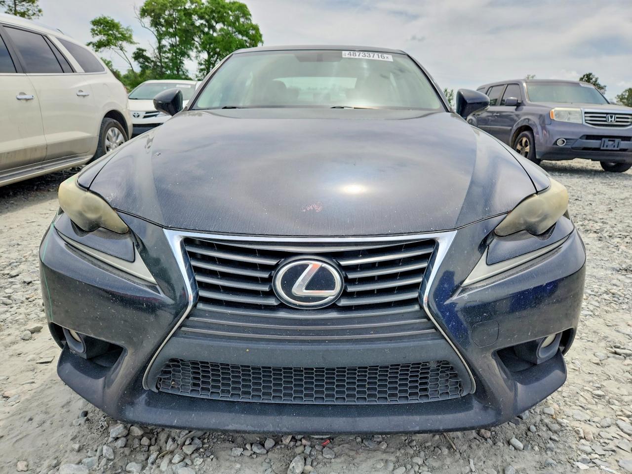 Lexus Is Base