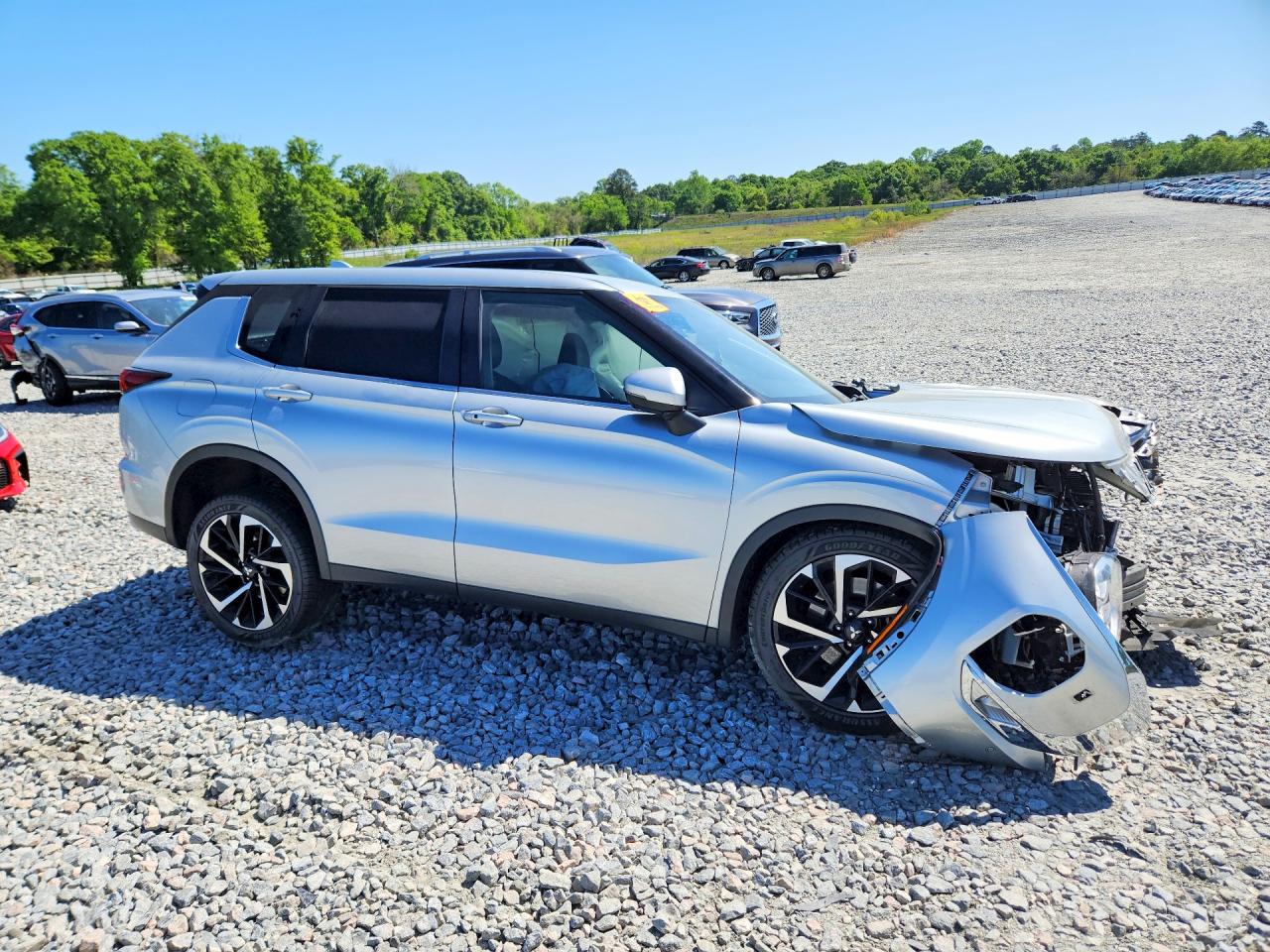 Mitsubishi Outlander Se
