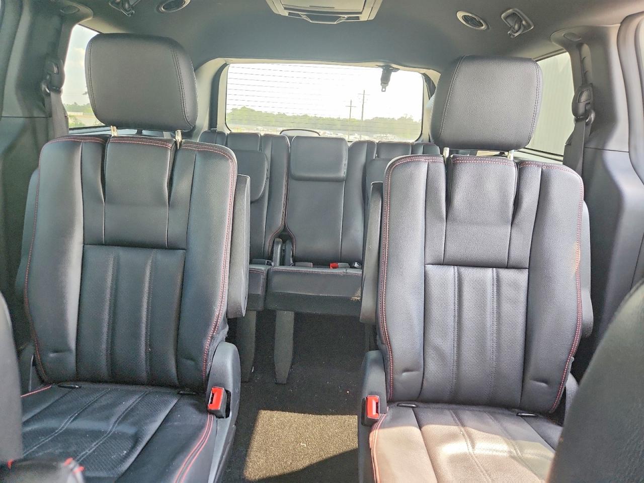 Dodge Caravan Gt