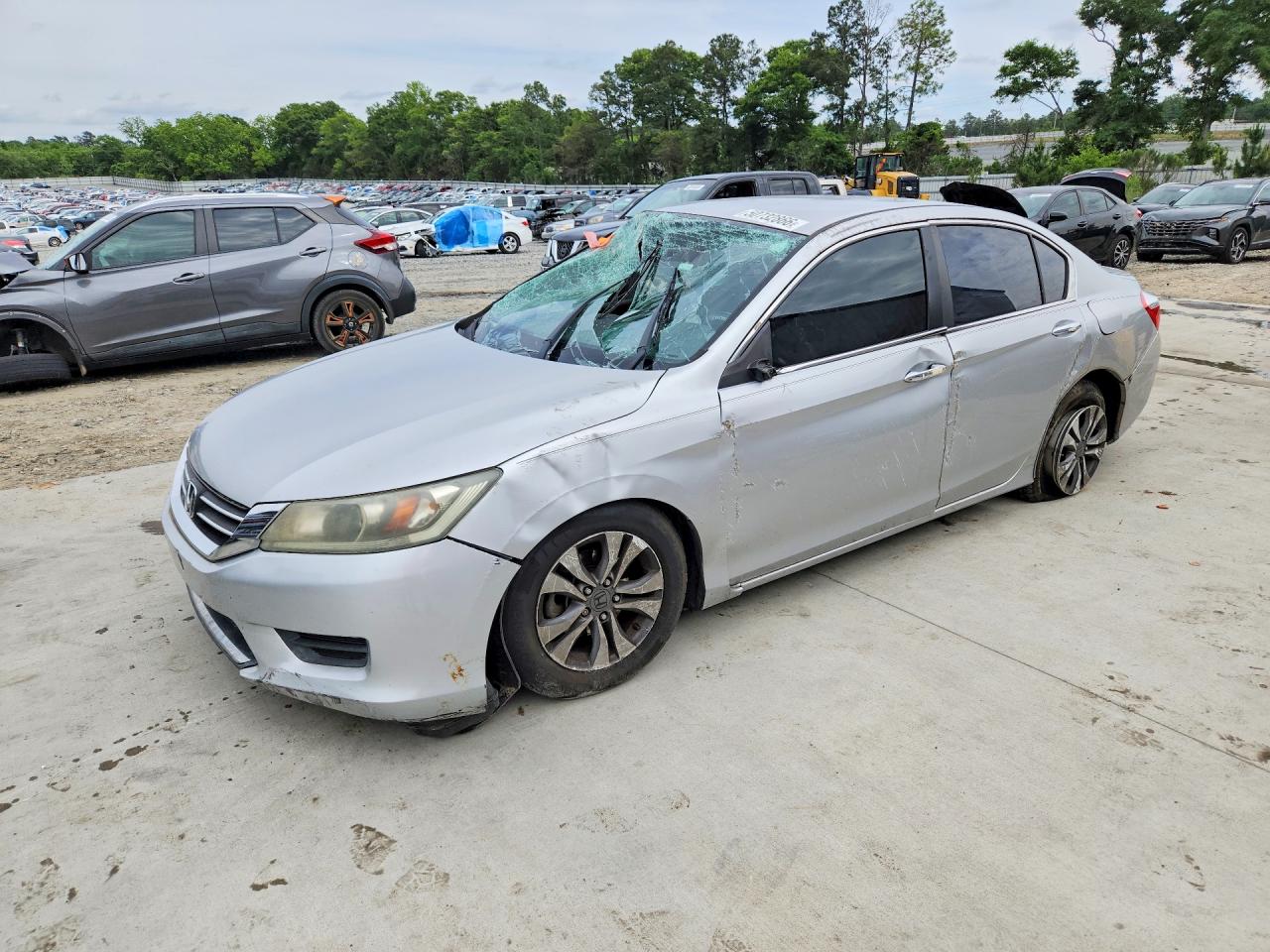 Salvage Honda Accord Image