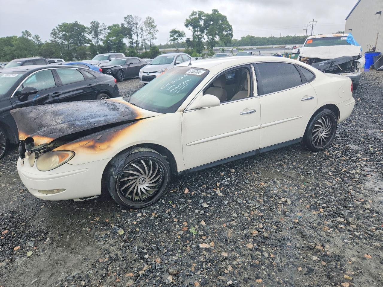 Salvage Buick LaCrosse Image