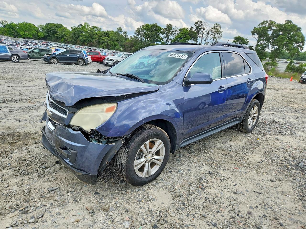 Salvage Chevrolet Equinox Image
