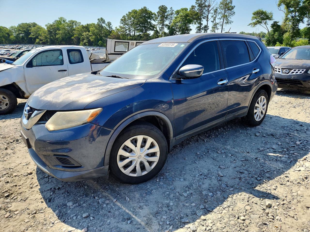 Salvage Nissan Rogue Image