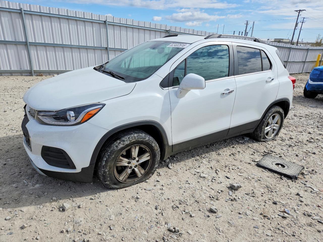 Salvage Chevrolet Trax Image