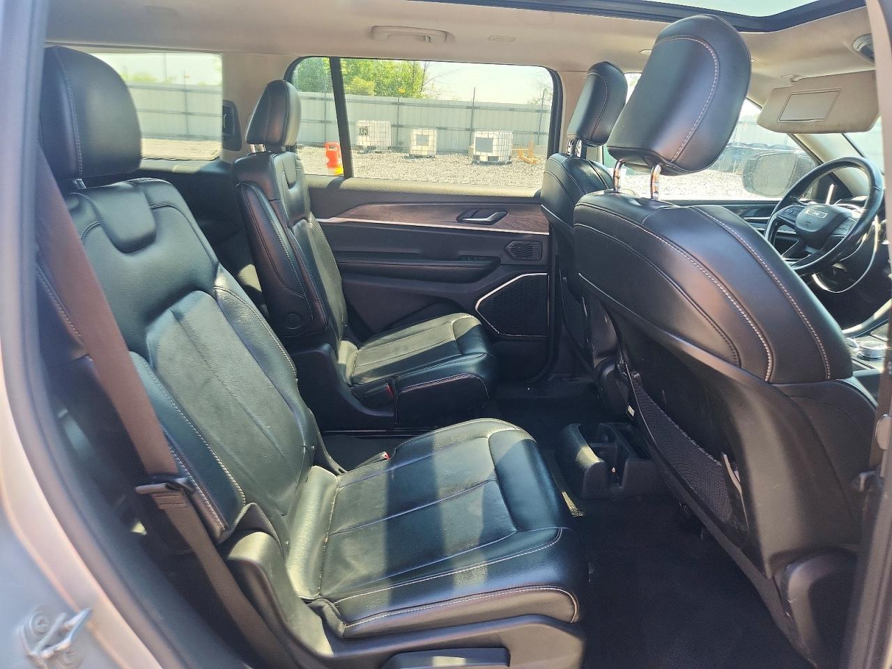 Jeep Cherokee L Limited