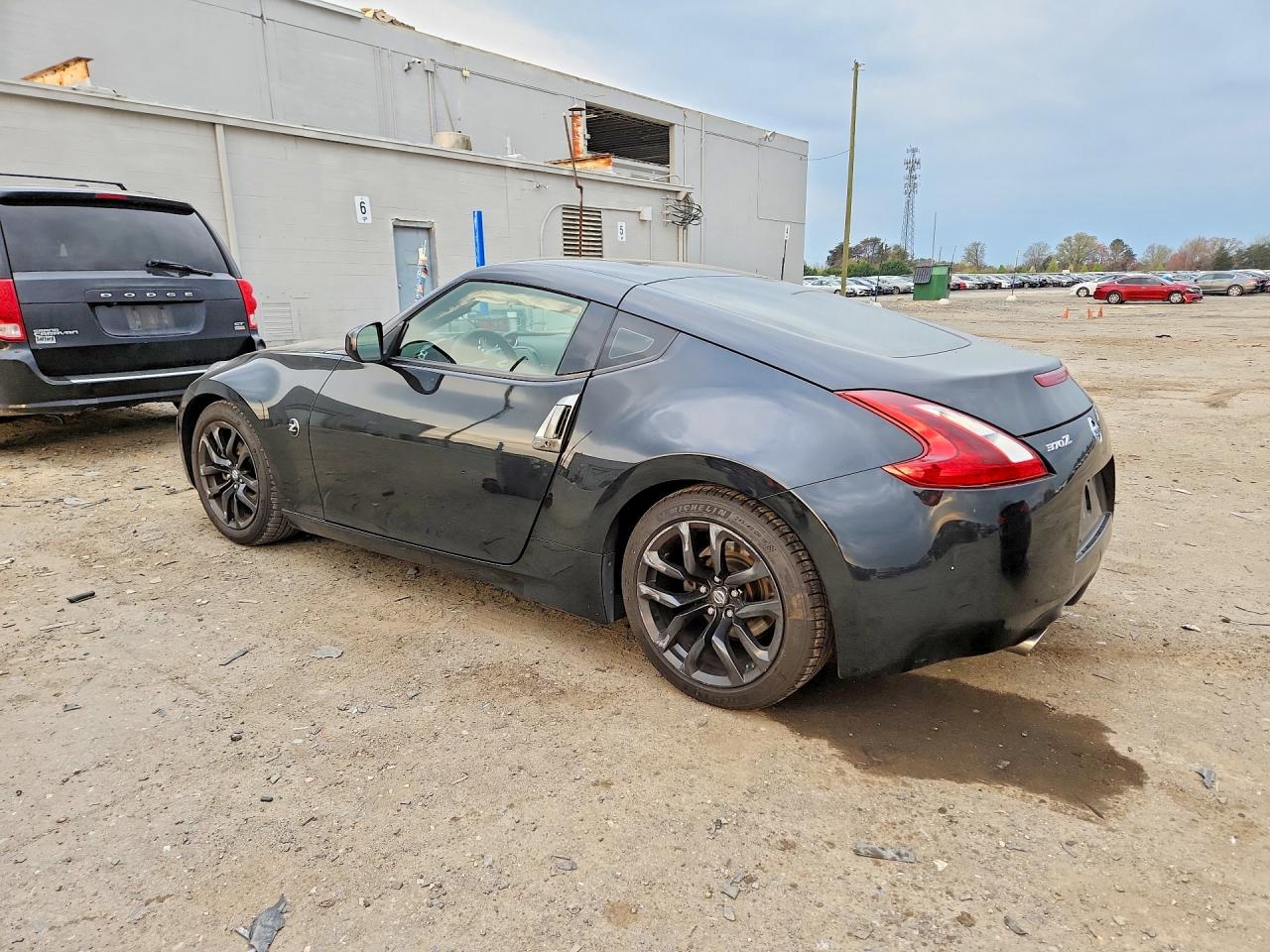 Nissan 370Z Base