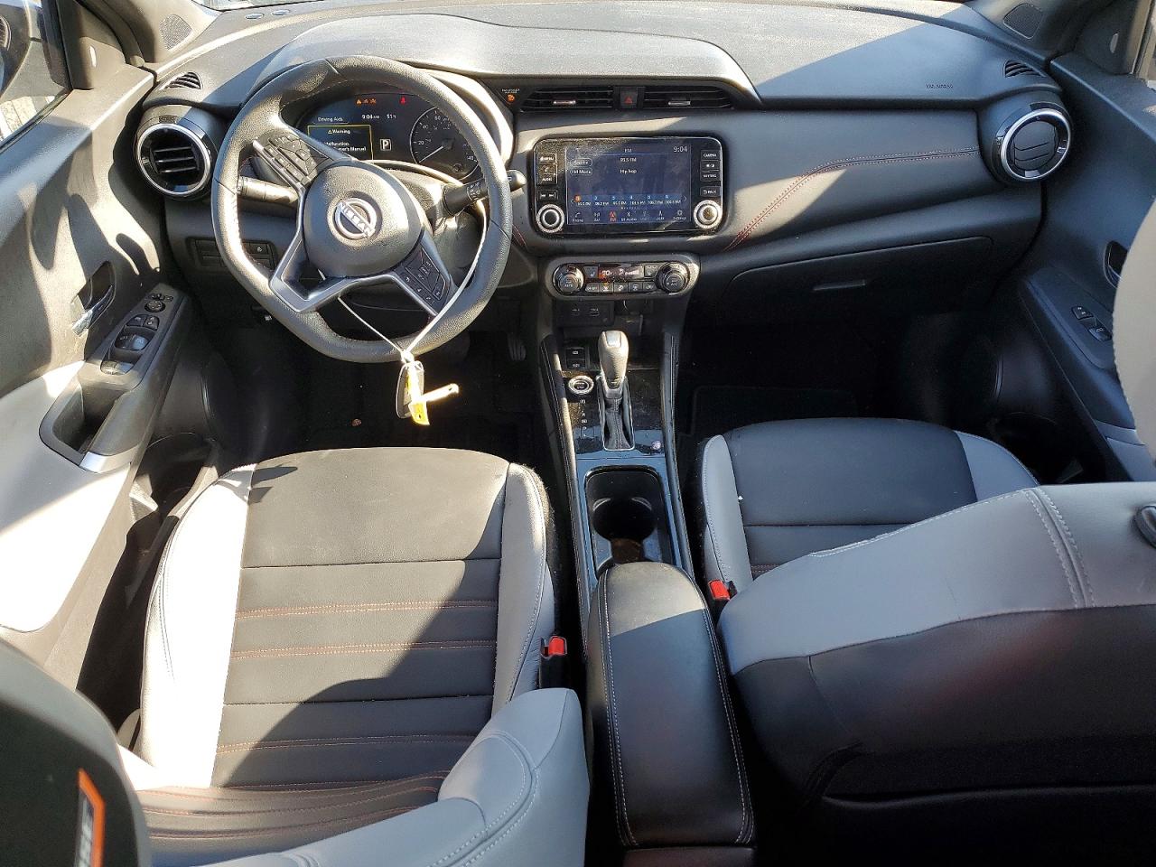 Nissan Kicks Sr