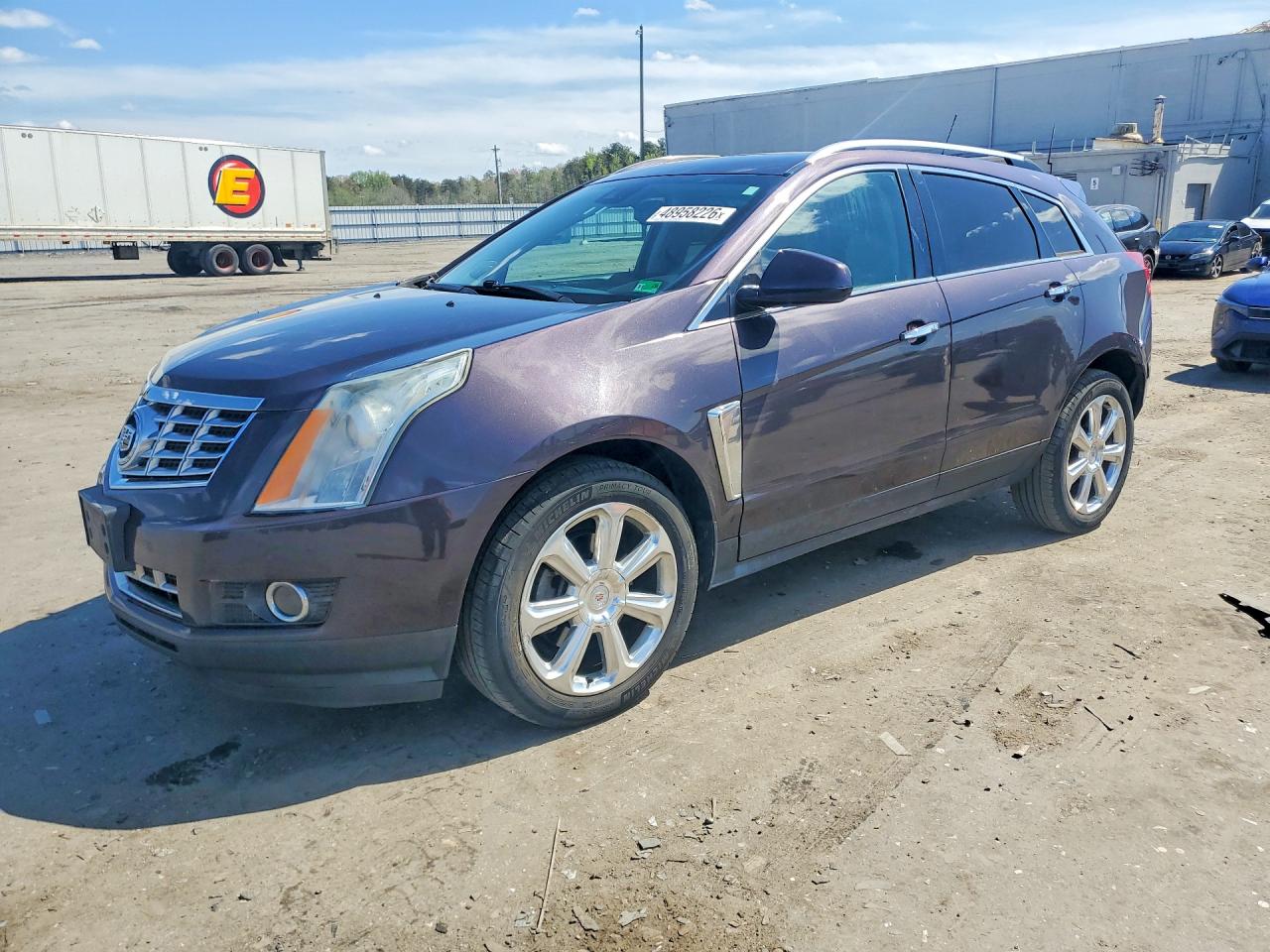 Salvage Cadillac SRX Image