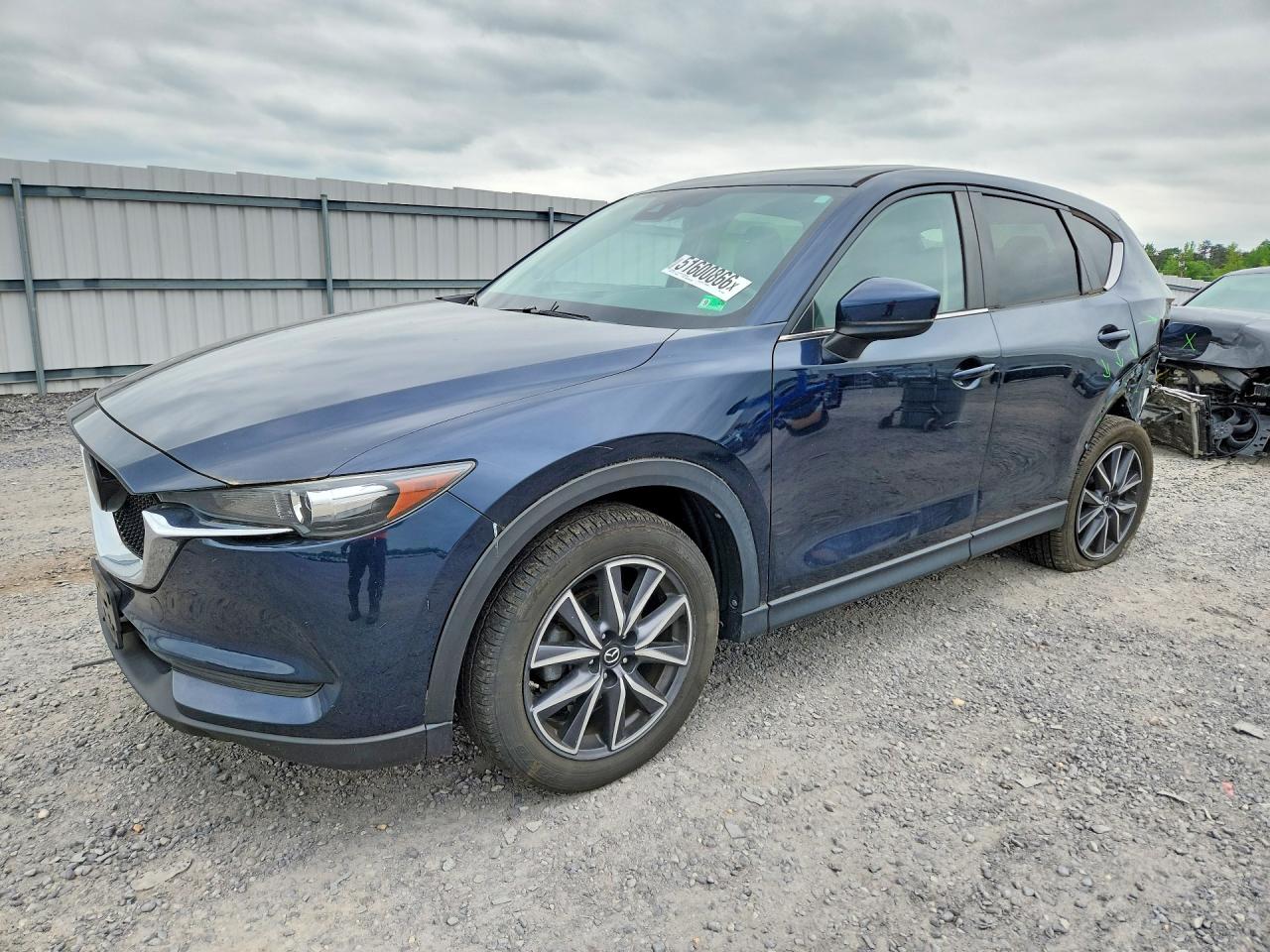 Salvage Mazda Cx Image