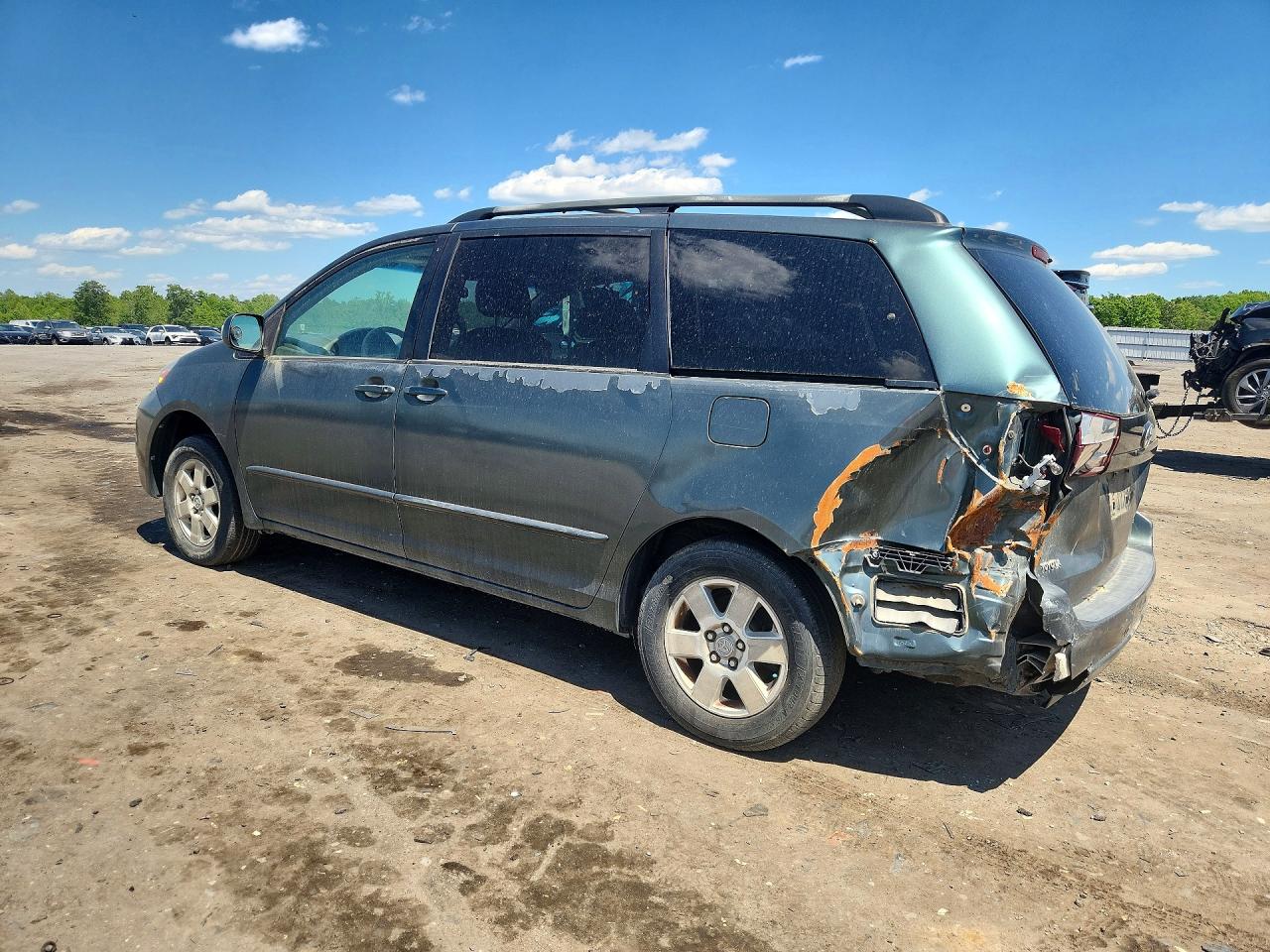 Toyota Sienna Xle 7 Passenger