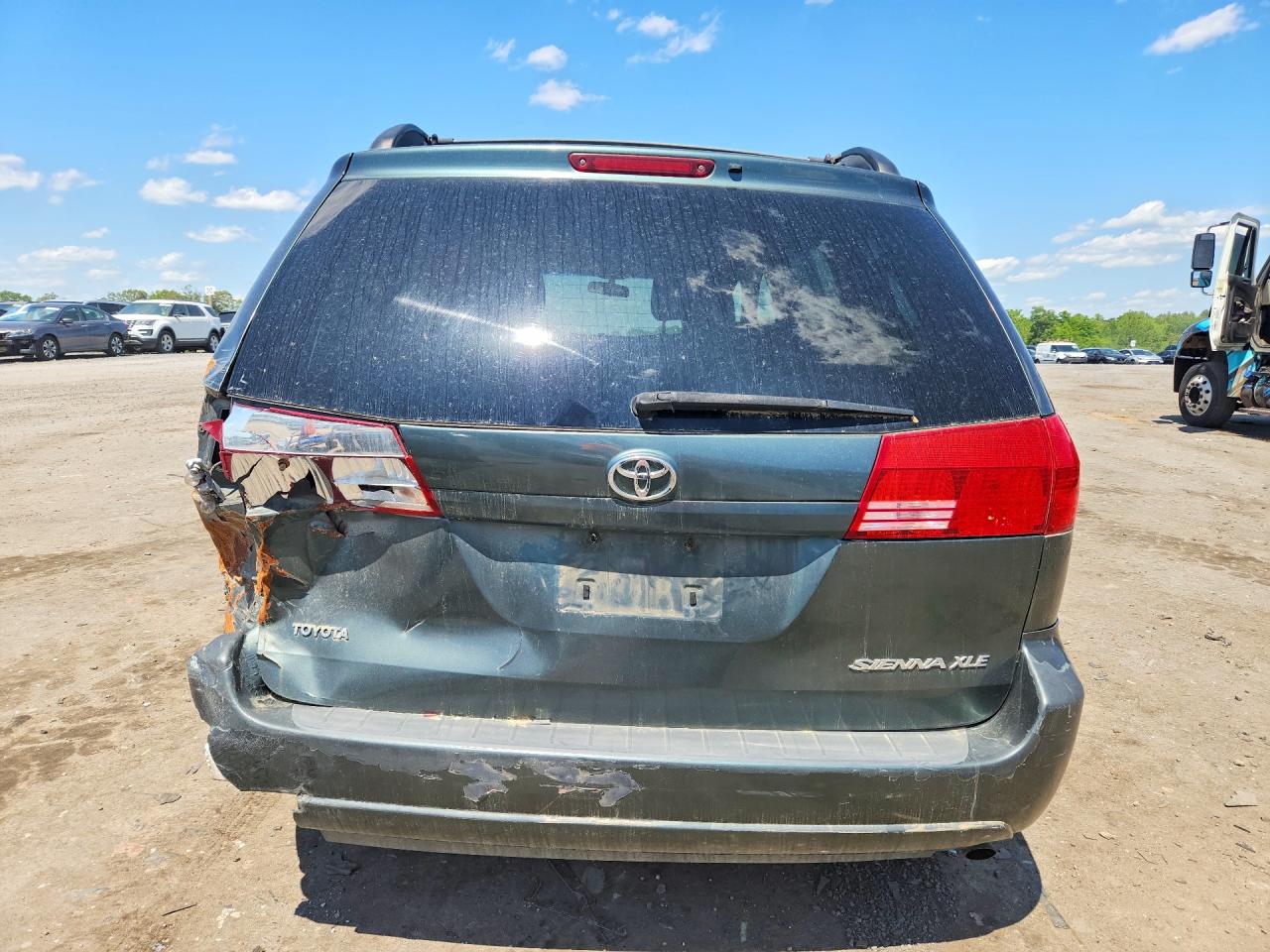 Toyota Sienna Xle 7 Passenger