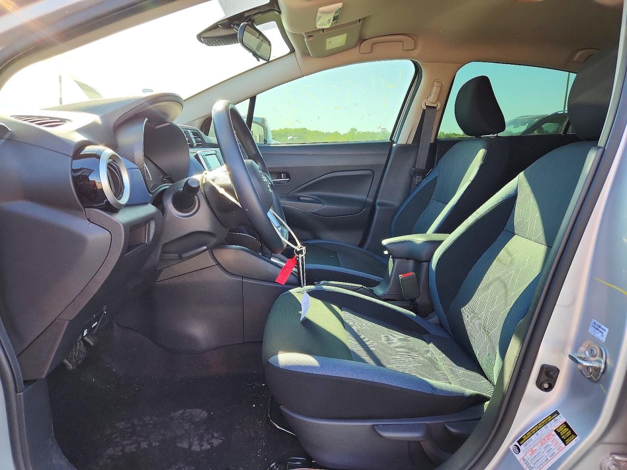 Nissan Versa Sv