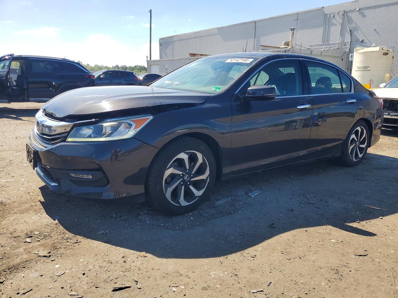 Salvage Honda Accord Image