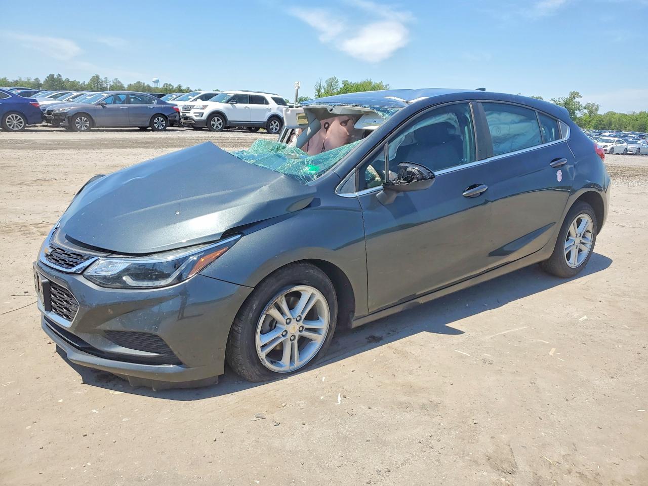 Salvage Chevrolet Cruze Image