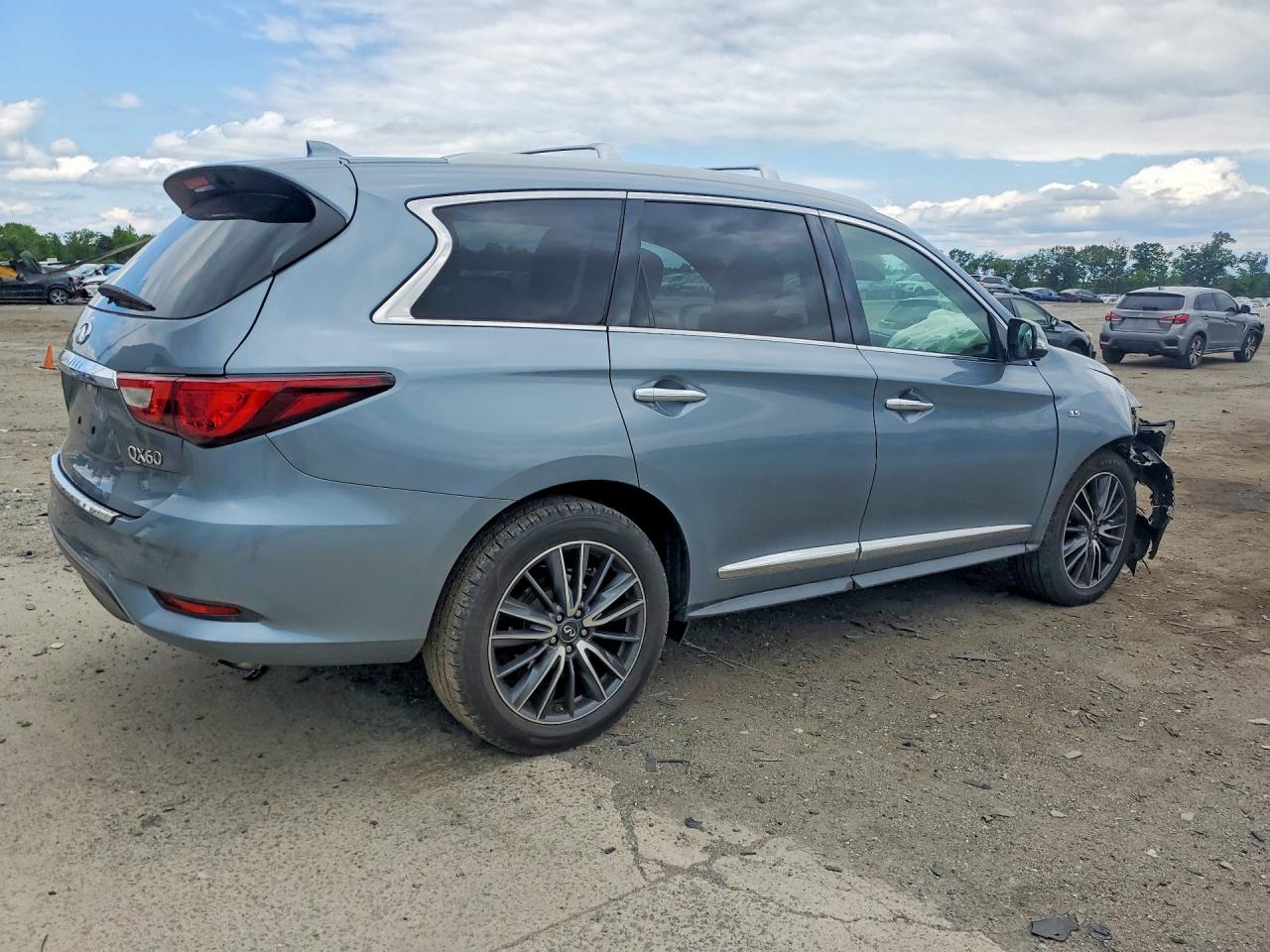 INFINITI Qx Base
