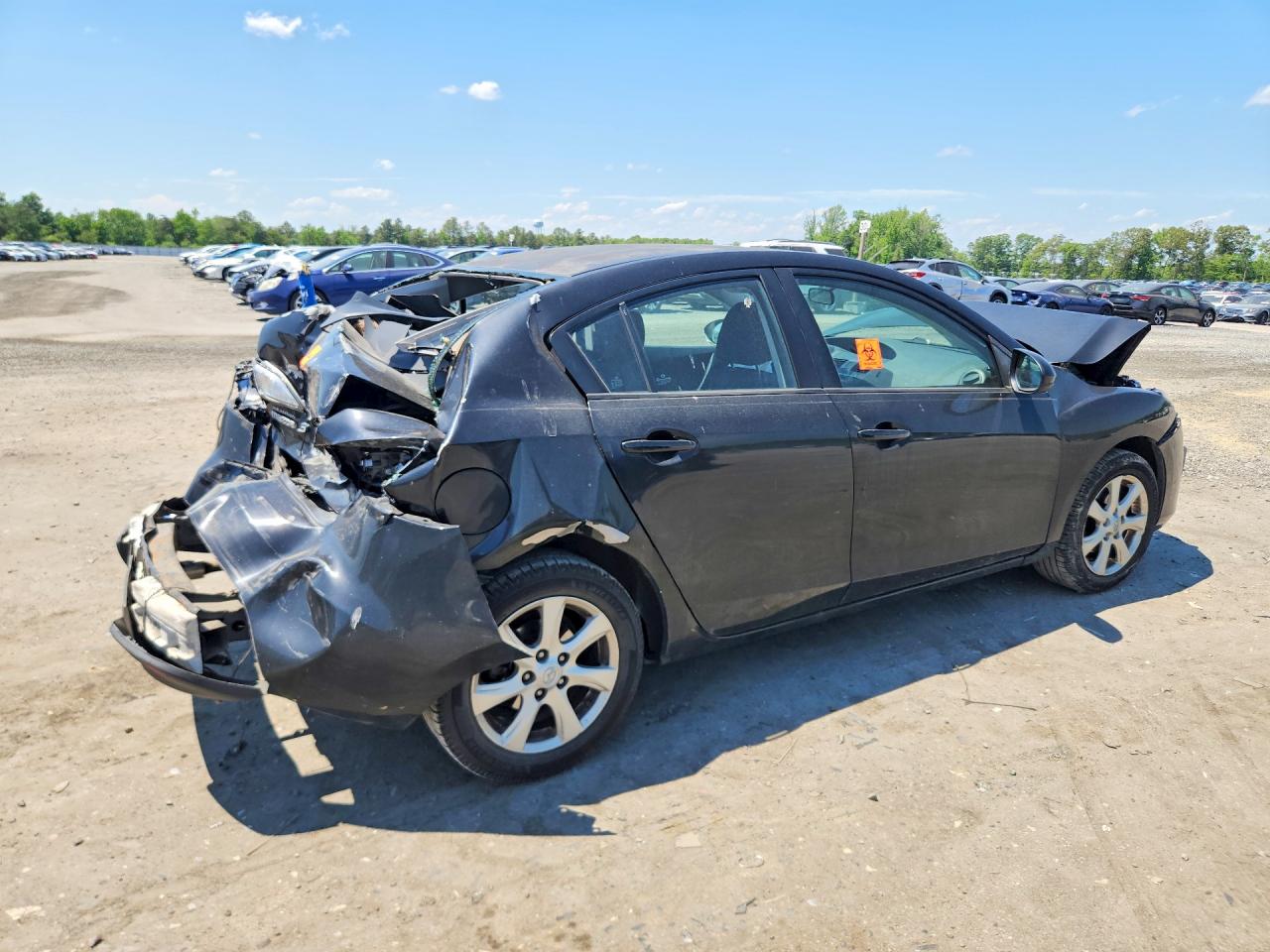 Mazda 3 I