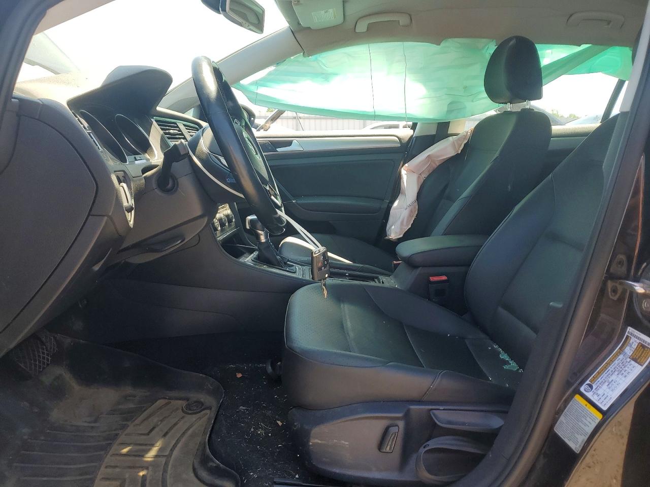 Volkswagen Golf Sel Premium