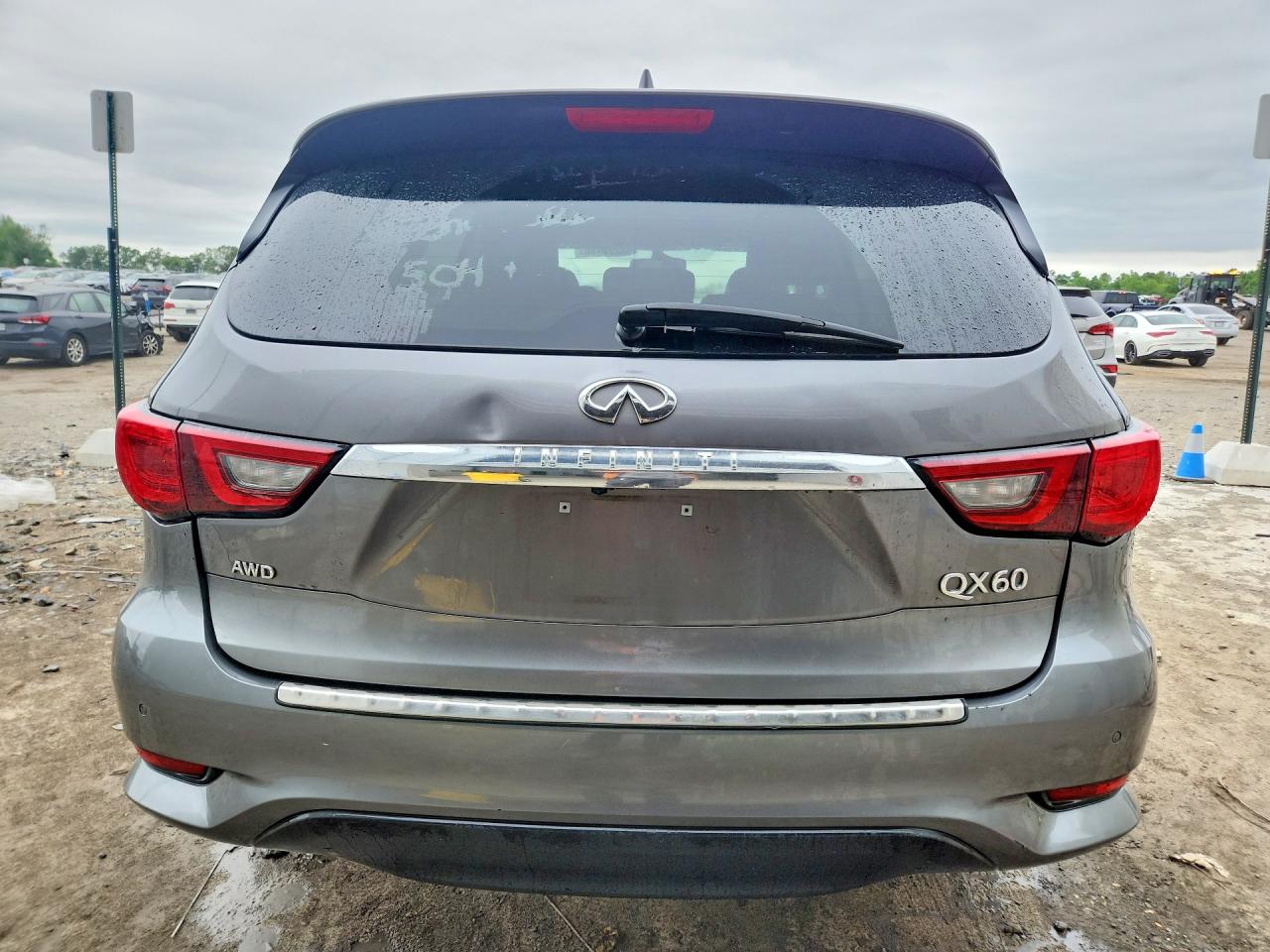 INFINITI Qx Luxe