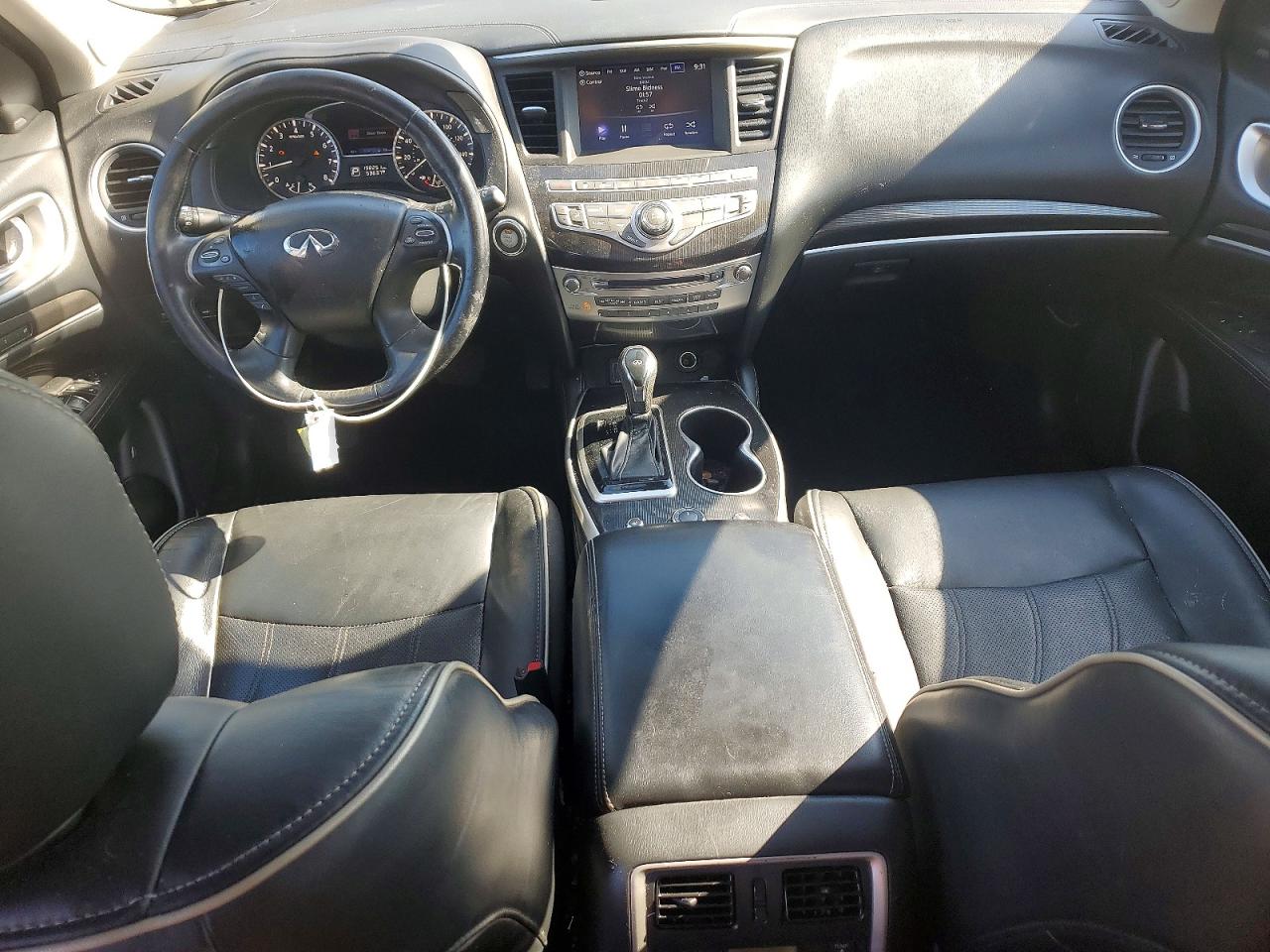 INFINITI Qx Luxe