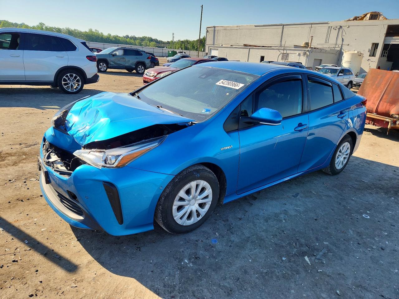 Salvage Toyota Prius Image