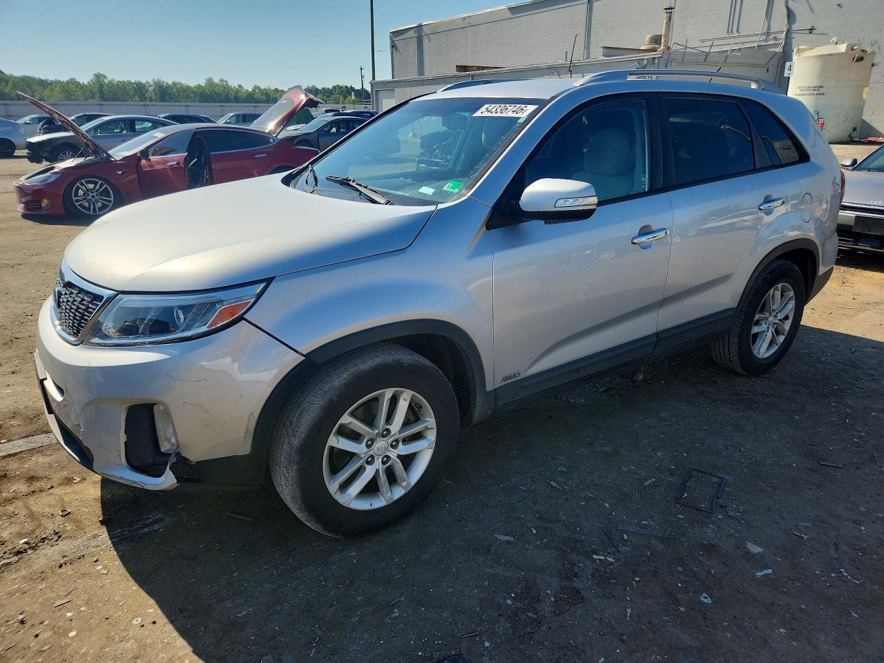Salvage Kia Sorento Image