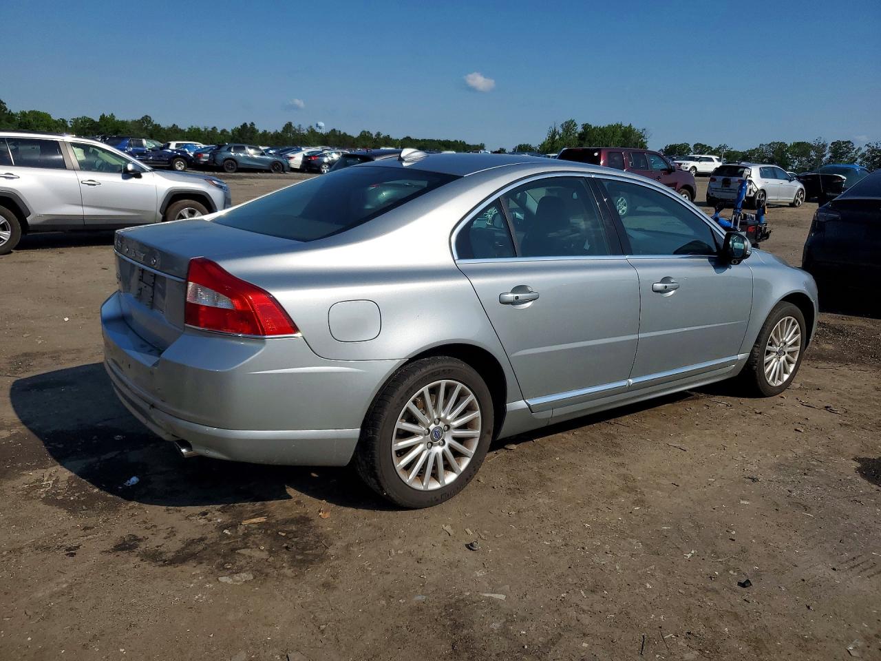 Volvo S80 3.2