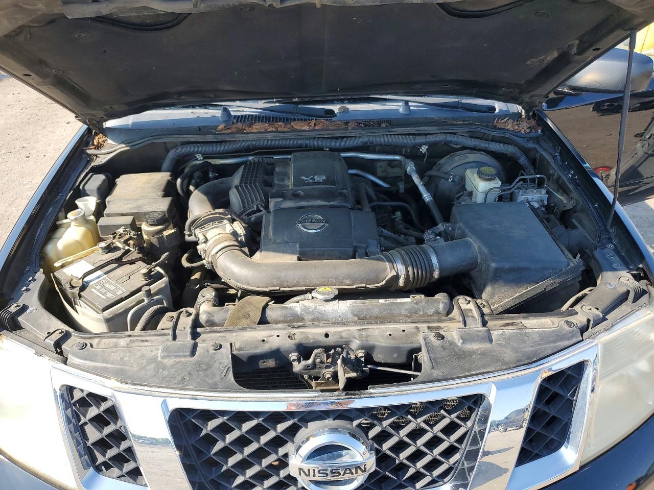Nissan Pathfinder S