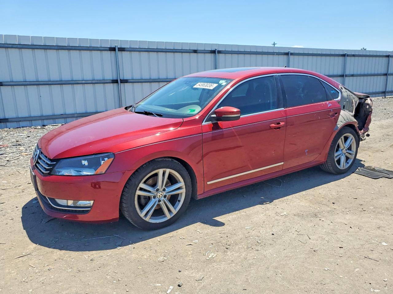 Salvage Volkswagen Passat Image