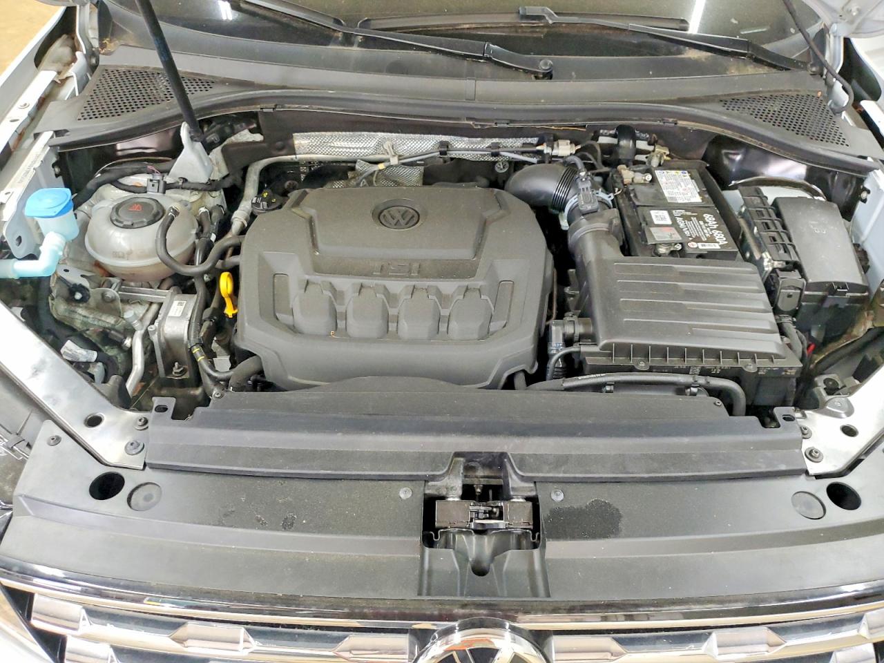 Volkswagen Tiguan S