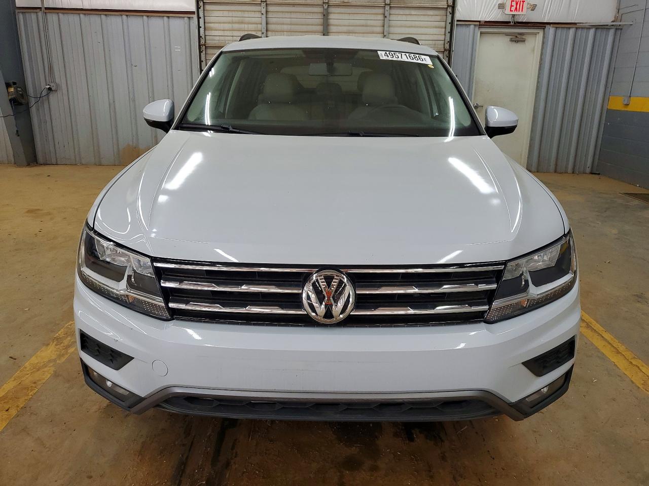 Volkswagen Tiguan S