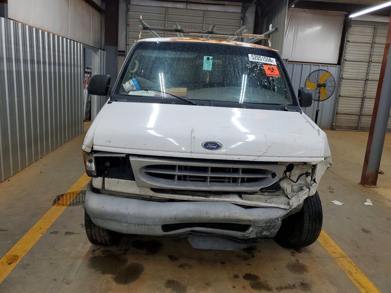 Ford Econoline E350 Super Duty Wagon