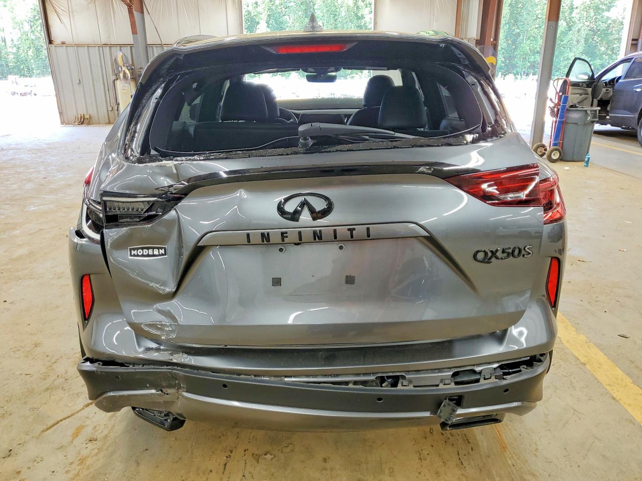 INFINITI Qx Sport