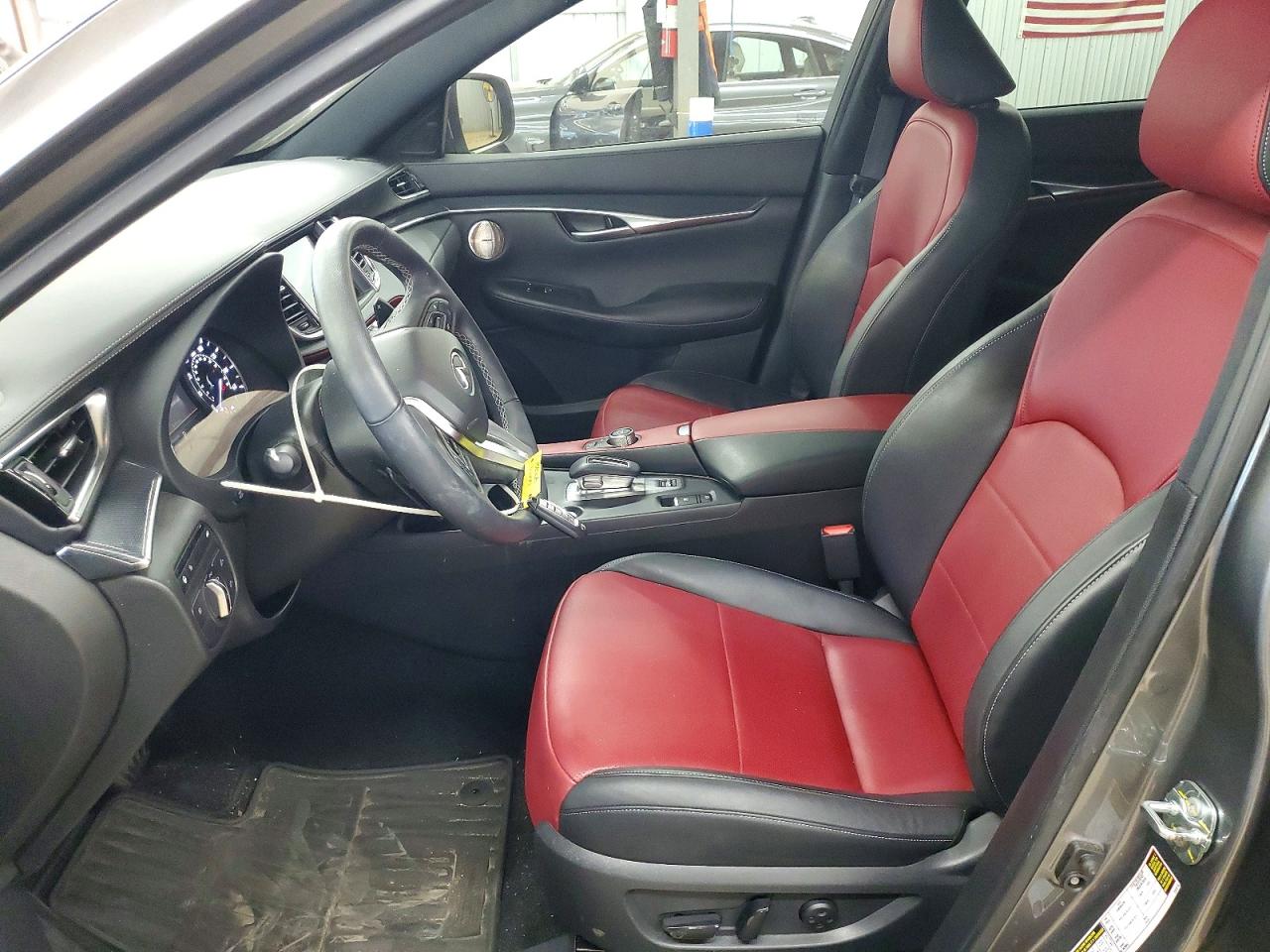 INFINITI Qx Sport