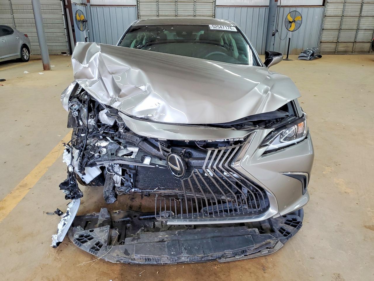 Lexus Es Base