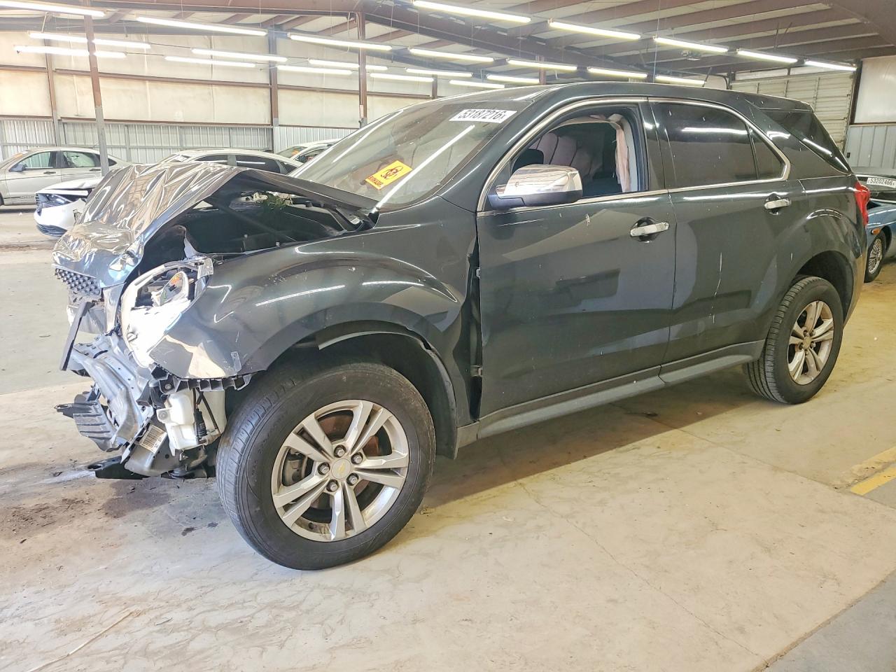 Salvage Chevrolet Equinox Image