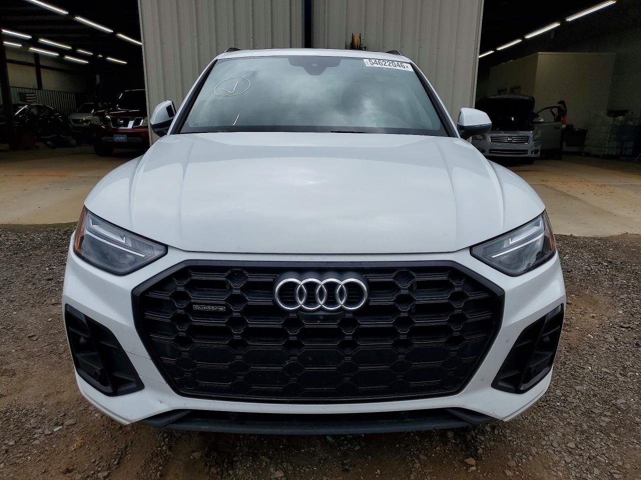 Audi Q5 Premium Plus 55