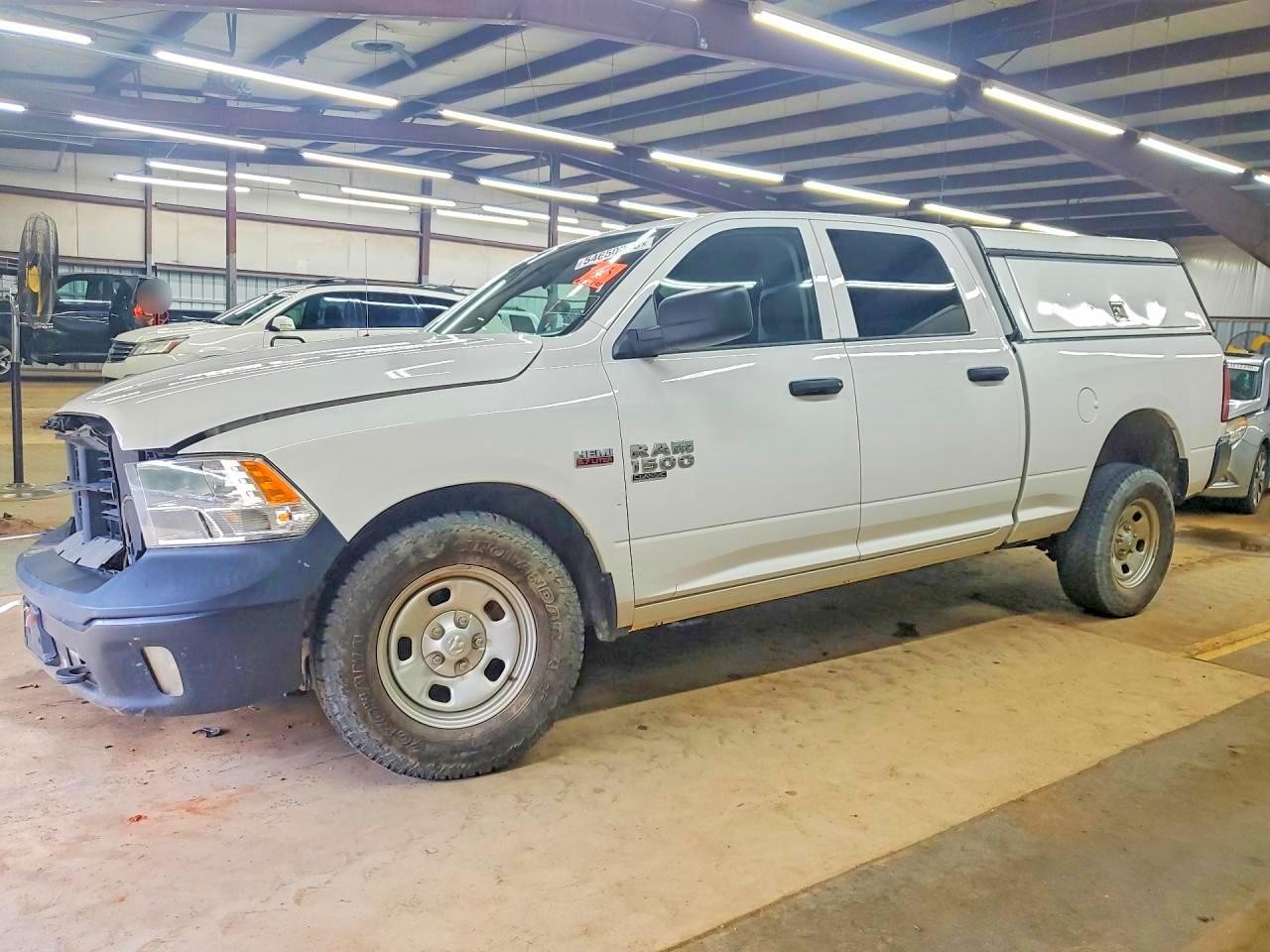 Salvage Ram 1500 Image
