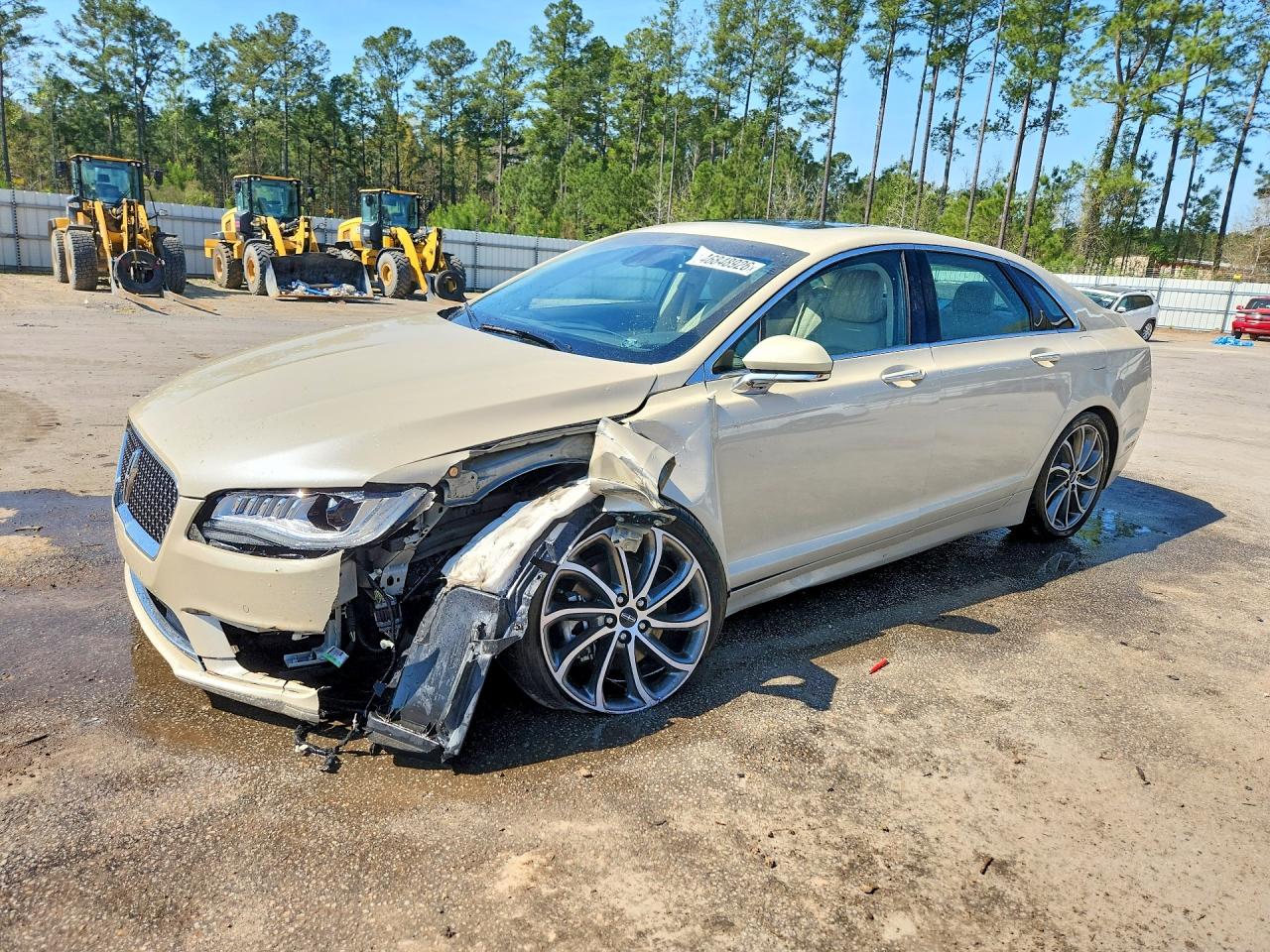 Salvage Lincoln MKZ Image