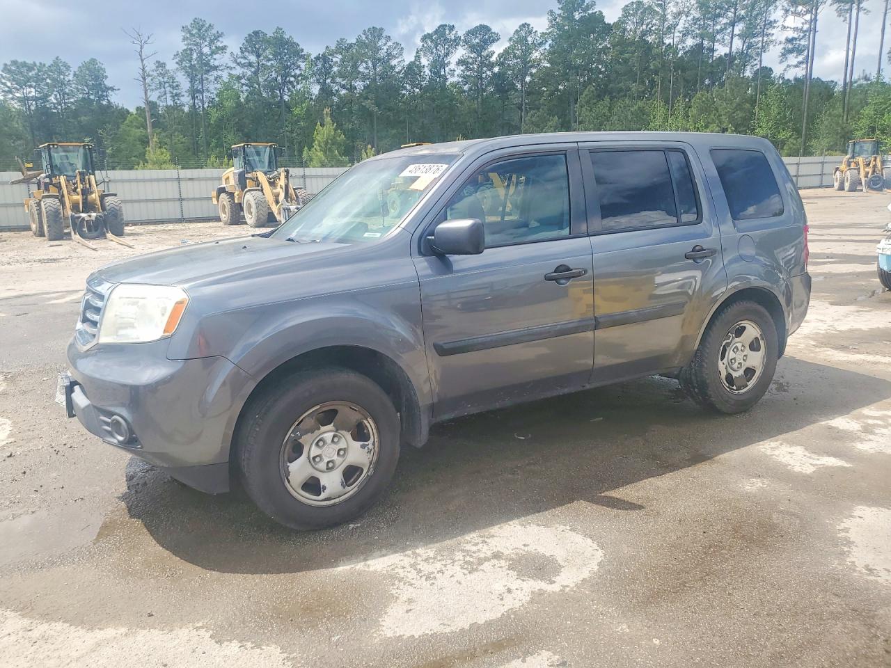 Salvage Honda Pilot Image